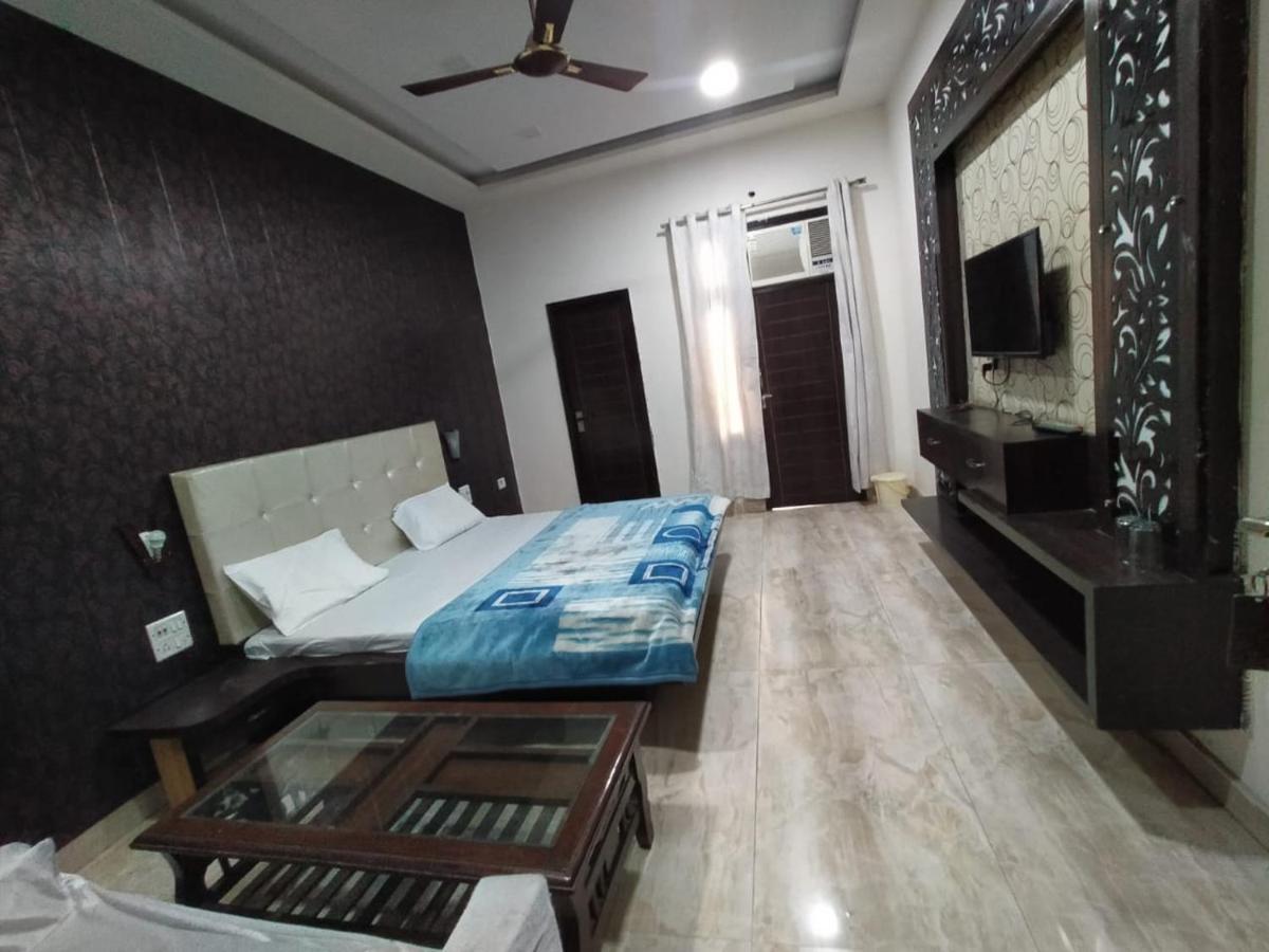 Hotel Prakash Regency Hapur Экстерьер фото