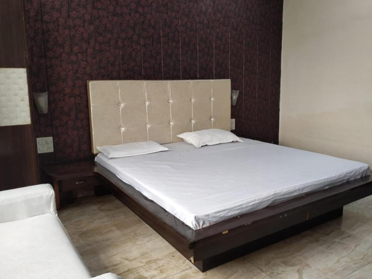 Hotel Prakash Regency Hapur Экстерьер фото