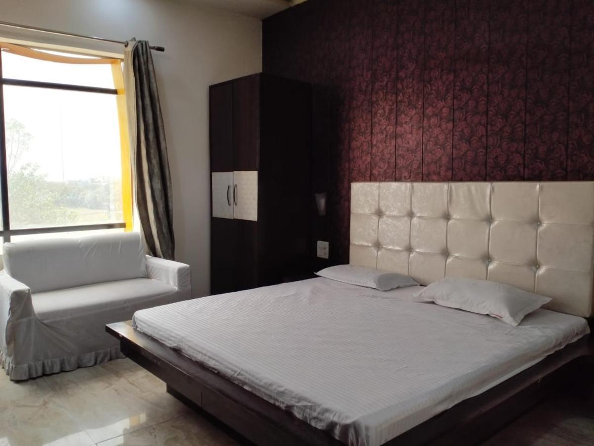 Hotel Prakash Regency Hapur Экстерьер фото